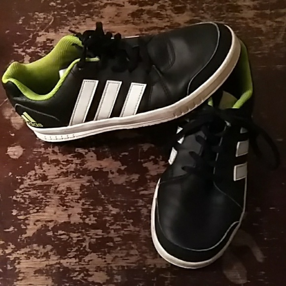 adidas Other - Adidas Leather Sneakers Sz 4 Youth/6Women's